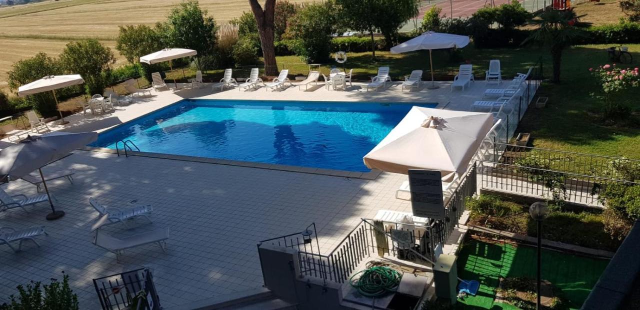 Il Pino Monolocale In Residence Con Piscina Marina di Castagneto Carducci Esterno foto