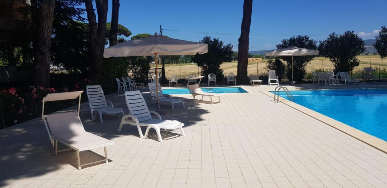 Il Pino Monolocale In Residence Con Piscina Marina di Castagneto Carducci Esterno foto